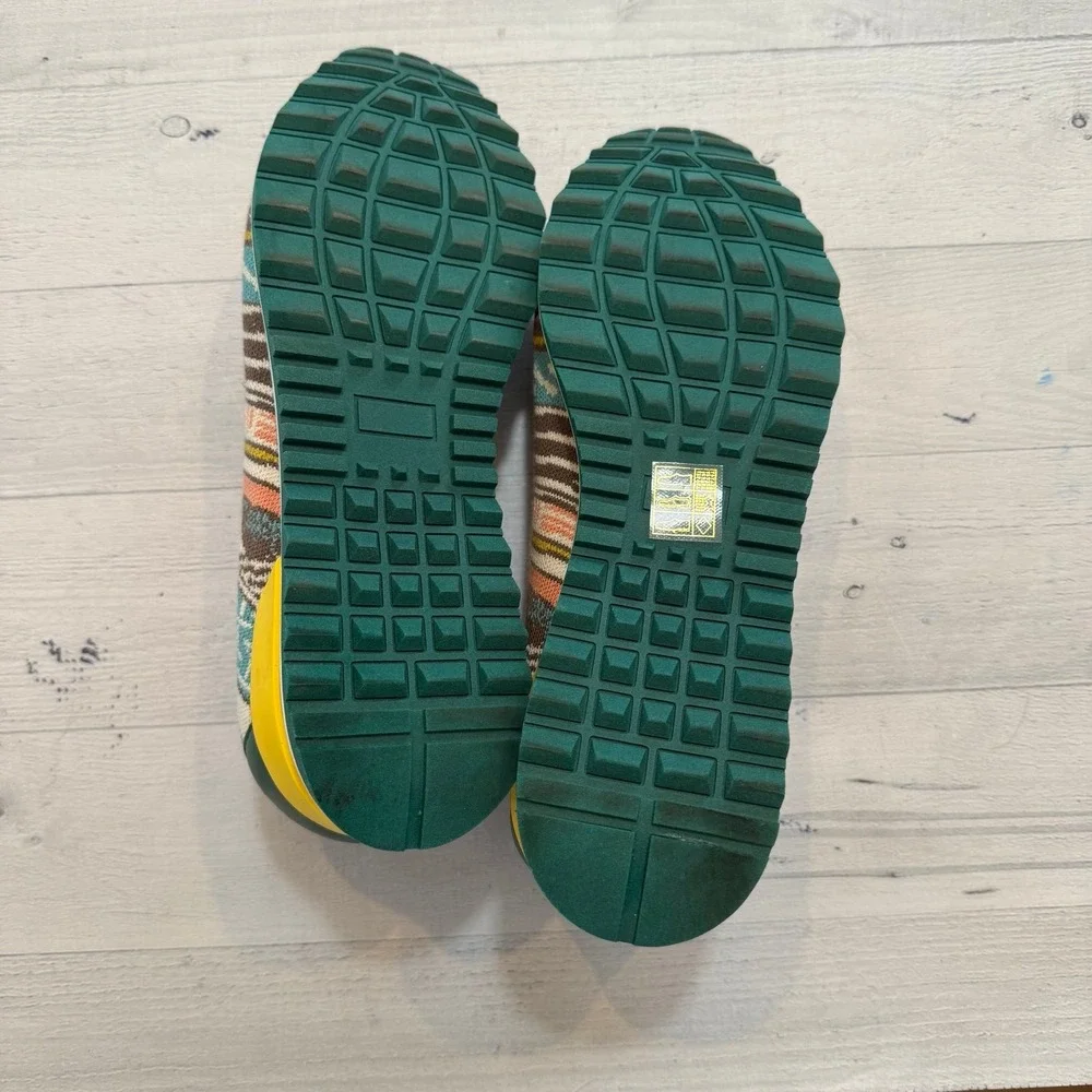 IVKO women's slip on sneakers size‎ 39